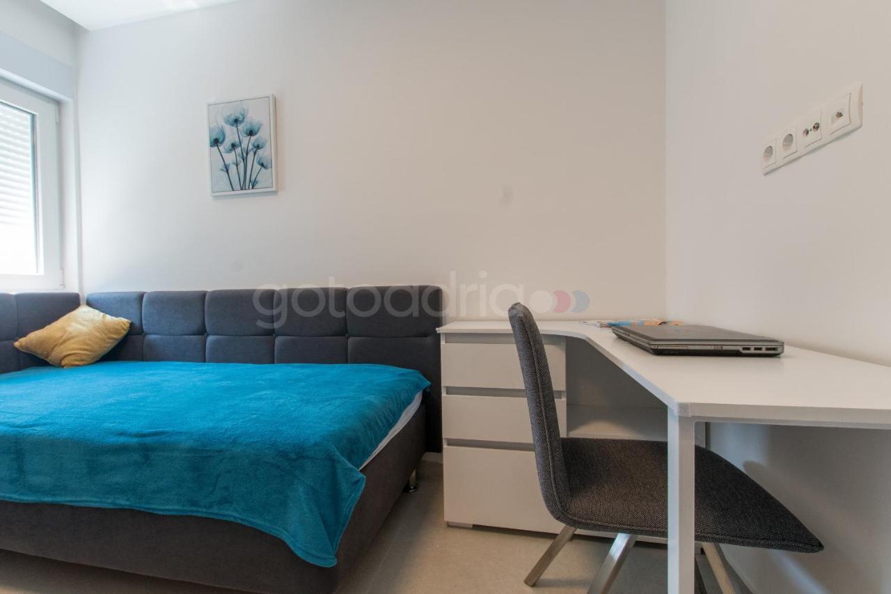 Luxury Sea View Apt Padi Via Mare Makarska Eksteriør bilde
