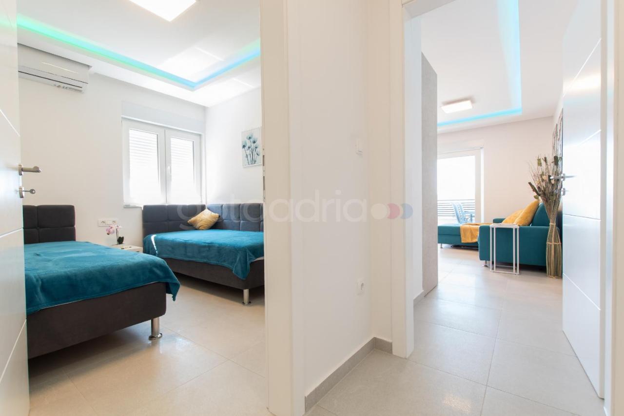 Luxury Sea View Apt Padi Via Mare Makarska Eksteriør bilde